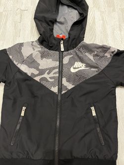 Boys Nike Jacket! Great Shape!