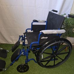 Drive Medical Blue Streak Lightweight Foldable Wheelchair, Silla De Ruedas