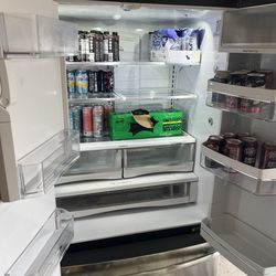 GE French door fridge/ freezer