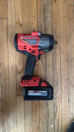 Milwaukee 1/2 inch new tool and battery no charger