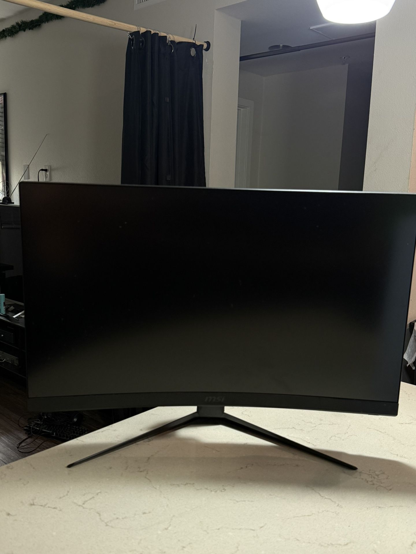 MSI Optix G27C5 curved gaming monitor