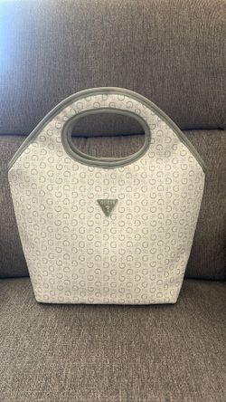 GUESS PURSE