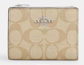 Coach Signature Snap Wallet
