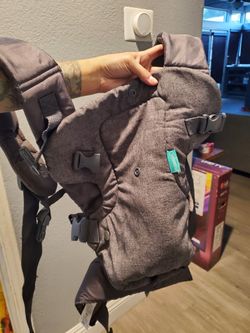 Infantino Baby Carrier