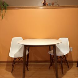 White Round Table  + Matching Bucket Chairs