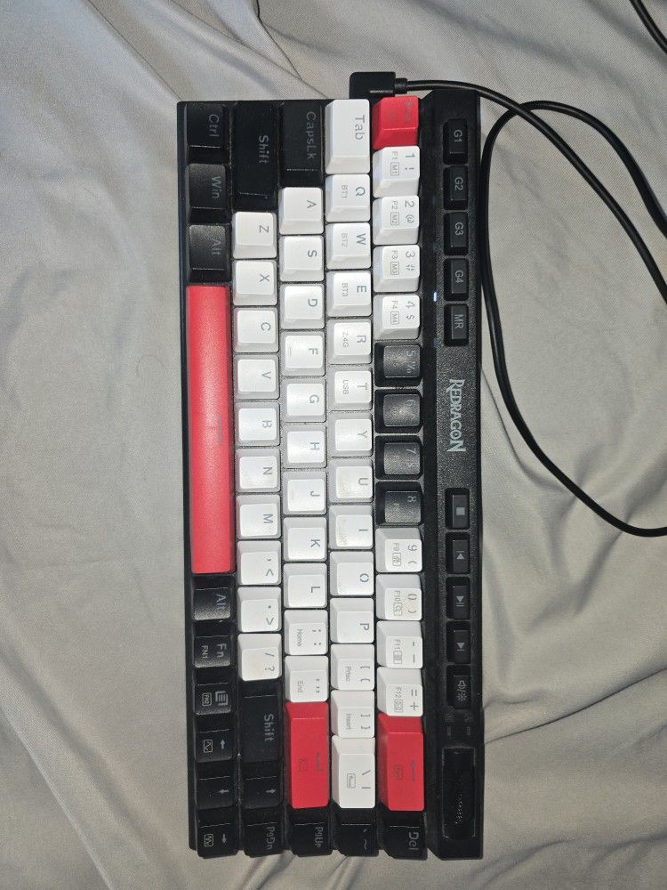65% Chery Swich Red Dragon Keyboard 