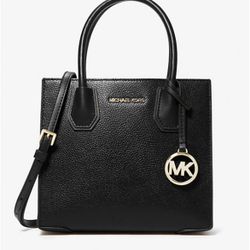 MK Mercer Crossbody | Medium & Black 