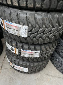 TOYO OPEN COUNTRY M/T 33x12.50R18 TIRES FOR SALE!!!