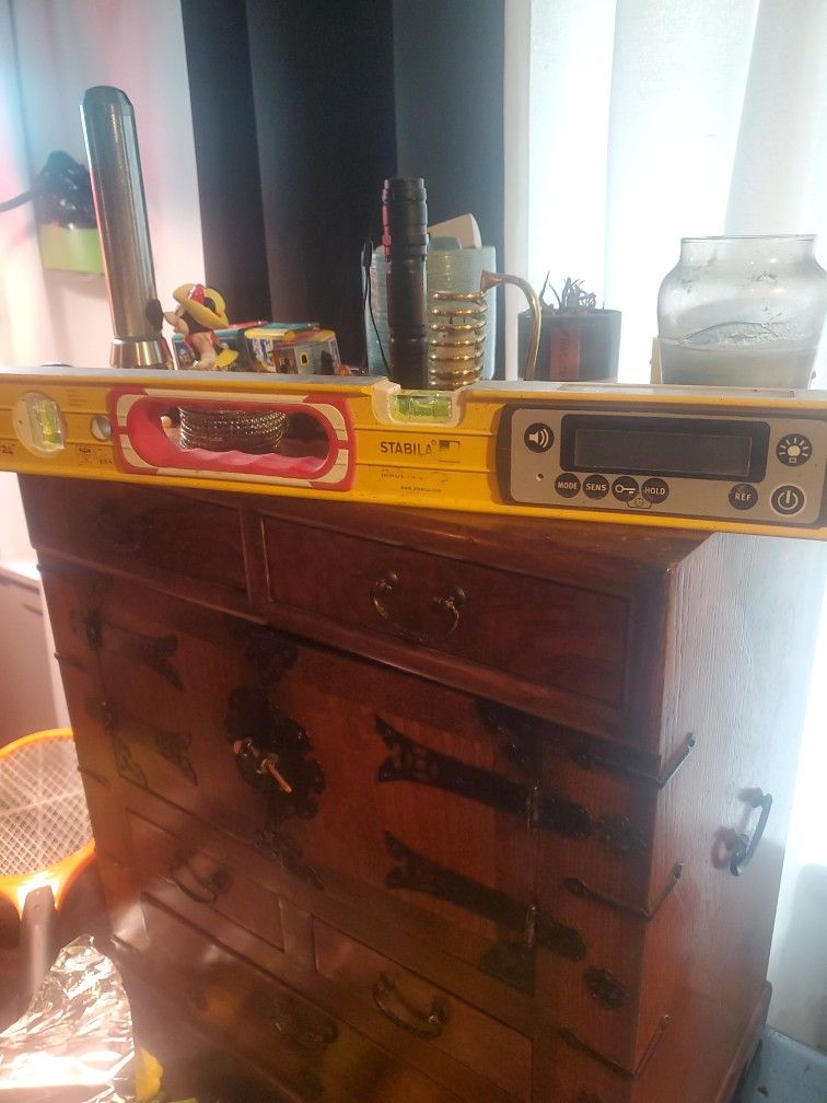 Gently Used Stabila Tech 196DL Digital Level W/ Case $150