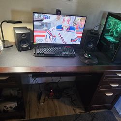 Computer Desk And Computer Chair