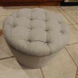 Tufted Storage Piece