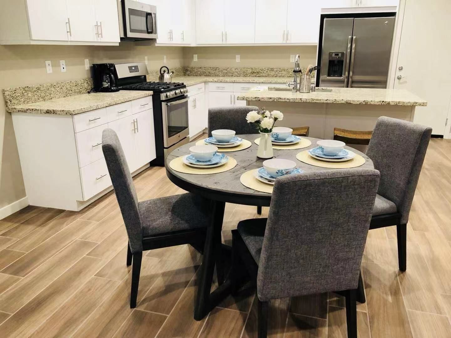 Dinning Table Set