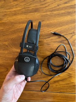 AKG K44 Perception Headphones