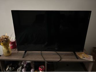 Insignia Tv with Roku attachment