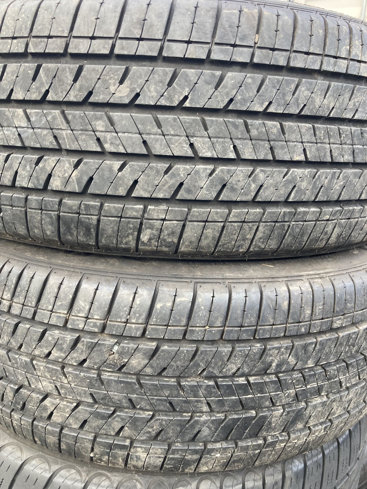 Pair Of 225 60 17 Bridgestone Tires 
