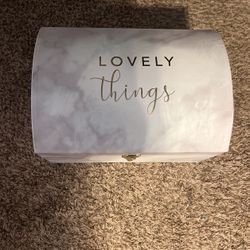 Cute Storage Box 