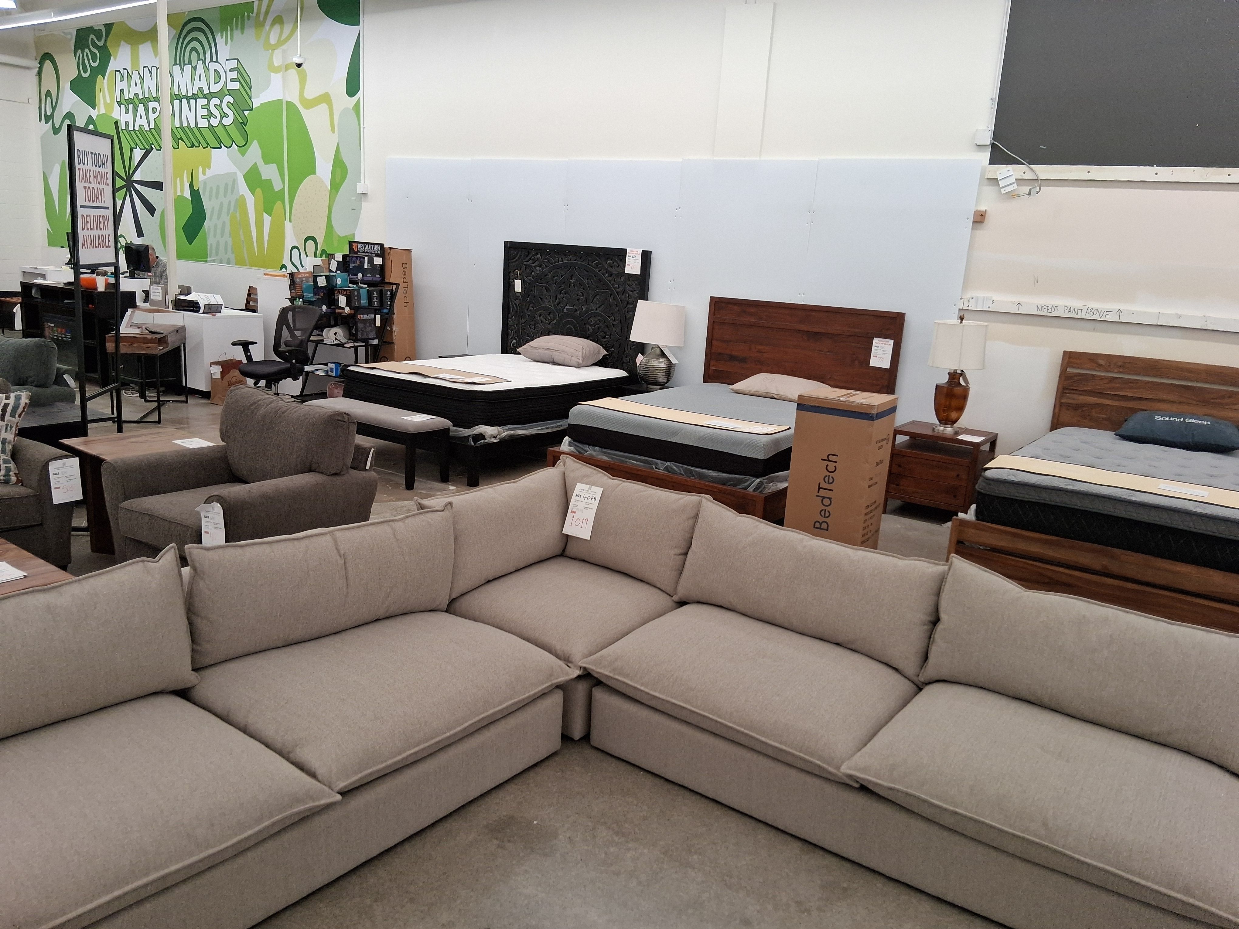 SLEEK RECYCLED MODULAR SECTIONAL IN TAUPE