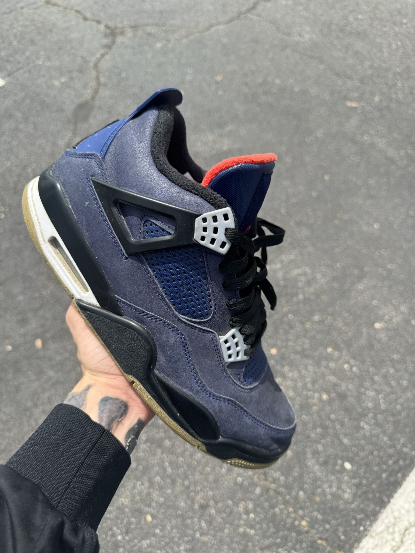Air Jordan 4 Retro Winter ‘Loyal Blue’