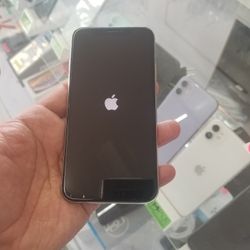 iPhone X FACTORY UNLOCK 256GB 