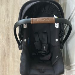 Nuna Pipa Car Seat