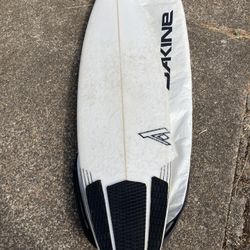 New 6’6” Surfboard 