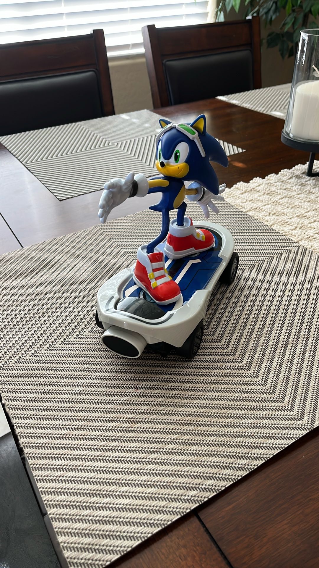 Sonic Toy