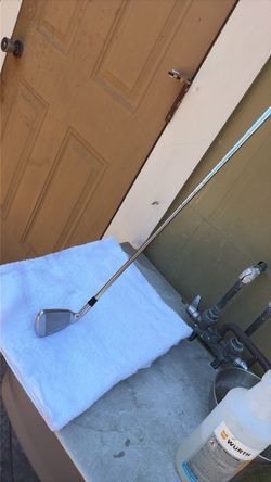 Cleveland launcher max 5 Iron