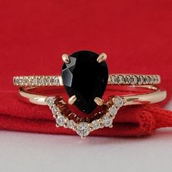 ❤️18k Size 7 Beautiful Two Solid Rose Gold Onyx and Diamond Rings!/ Dos Anillos de Oro Rosado con Onyx y Diamantes! 👌🎁Post Tags: 14k 18k
