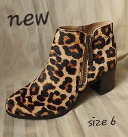 New ROWAN Leopard Print Ankle Boots; Size 6