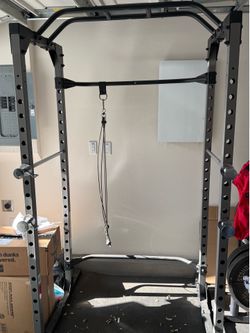 Squat rack