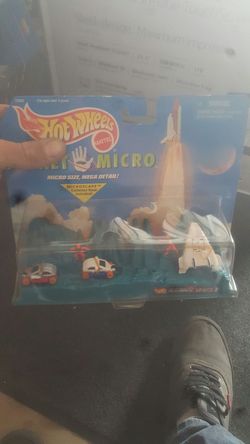 Hot Wheels Planet micro