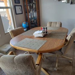 5 Piece Dining Set Including 4 Caster Chairs