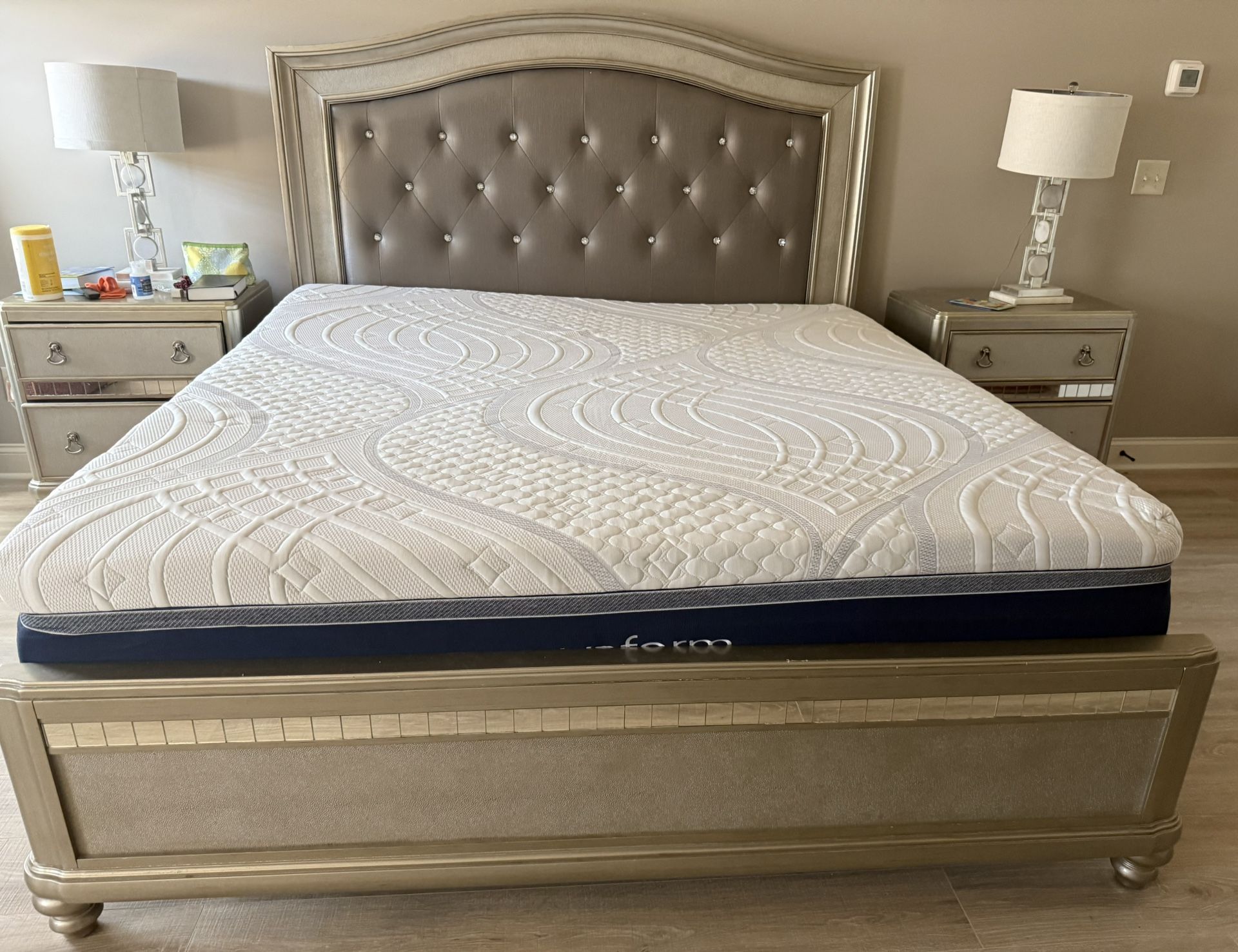 King Bedroom Set W/Matress
