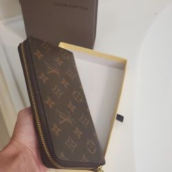 LV Wallet