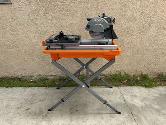 RIDGID 12 Amp 8 in. Blade Corded Wet Tile Saw with Stand