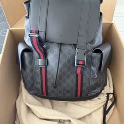 Gucci GG Supreme Backpack