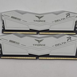 Team Group T-Force DELTA RGB 32GB (2x16GB) RAM DDR5 5200MHz CL40