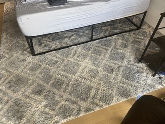 Large RUG
