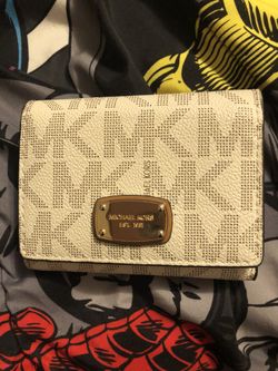Michael Kors wallet and purse