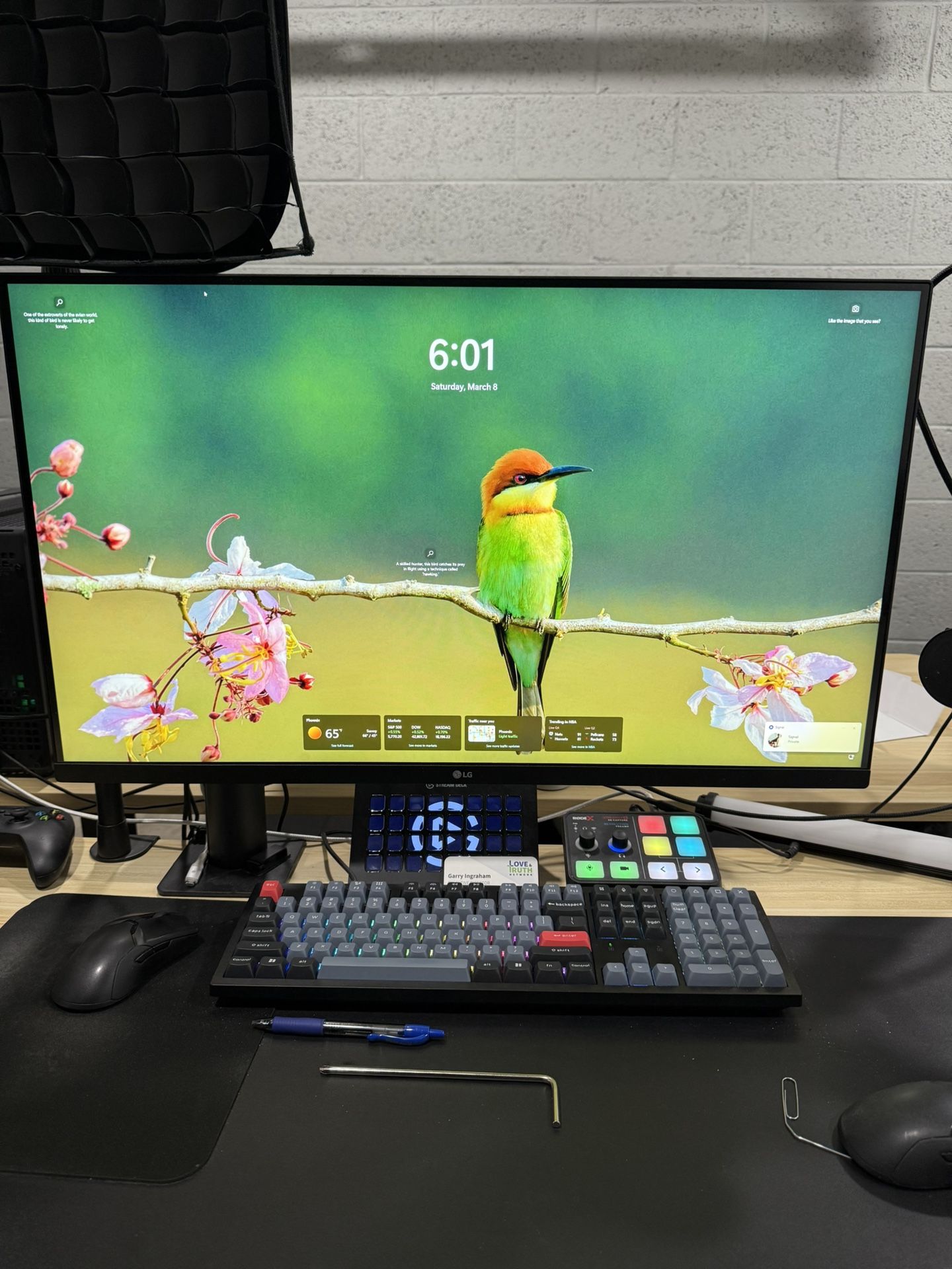 LG 4K Ergo 32" UltraFine Display UHD 4K