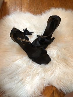 Parade heels