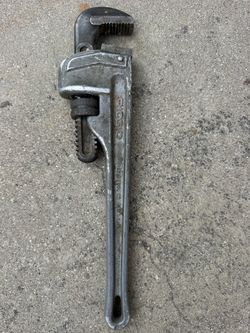 14” Aluminum Pipe wrench