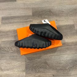 Nike Mind 001 Slide “Triple Black” Sizes 7 and 11 Men’s Brand New