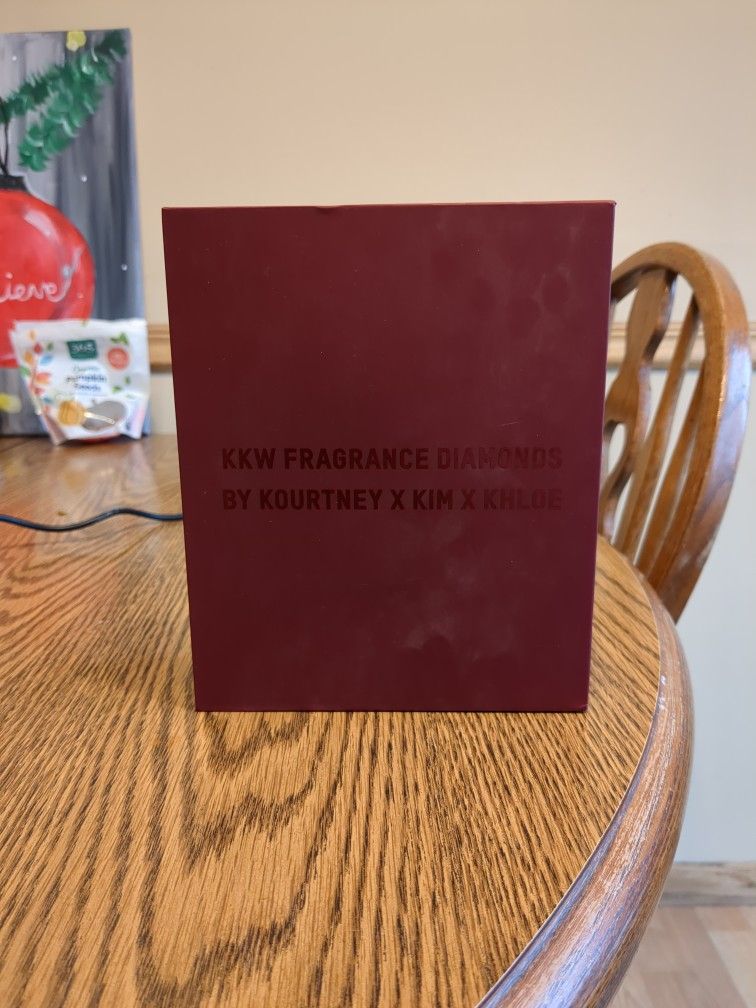 KKW Fragrance Diamonds