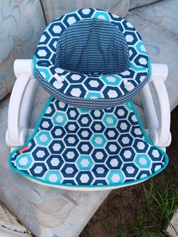 Fisher Price Sit Me Up Chair
