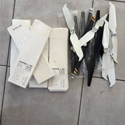 Drone Phantom 4 And Phantom 4pro DJI