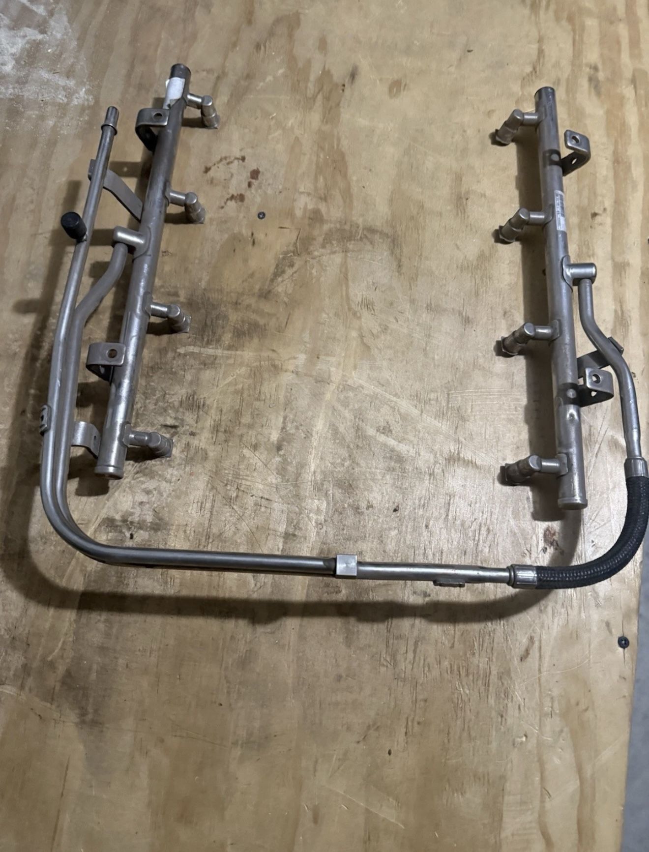 LSA Supercharger Camaro ZL1 Fuel Rail Passenger Right Inlet 59k