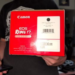 $400 Canon EOS Rebel T7 Camera New In Box With Papers And All Accessories 