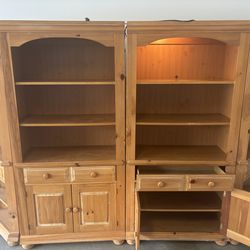 Bookshelf/Cabinent - Combo with end caps