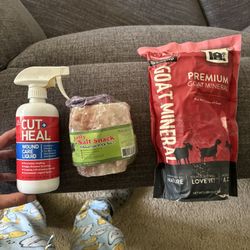 Goat Minerals And Dewormer, Billy Block, Cut And Heal For Wounds